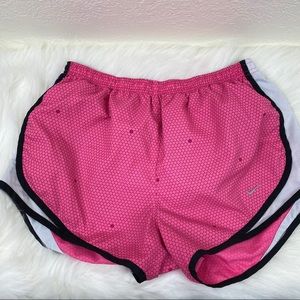 💥5/25 Nike Dri-fit pink white shorts with liner